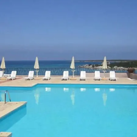 Marineledda Golfo Di Marinella 阿兰奇湾城