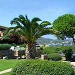 Marineledda Golfo Di Marinella 公寓式酒店 阿兰奇湾城