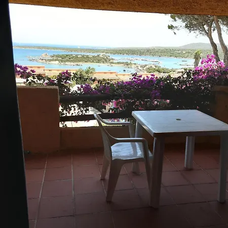 Marineledda Golfo Di Marinella Hotel apartamentowy Golfo Aranci
