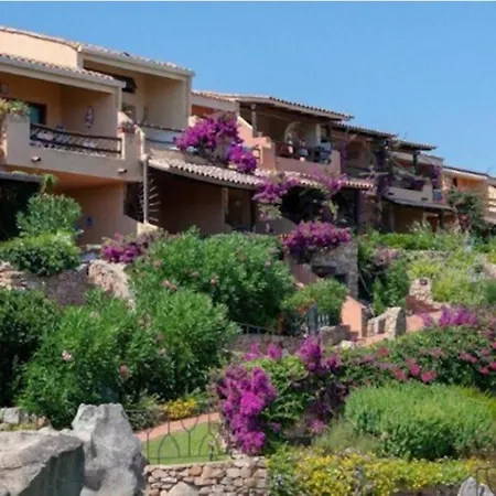 Aparthotel Marineledda Golfo Di Marinella