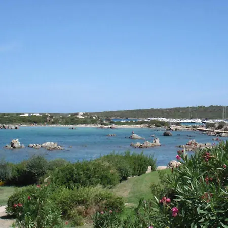 Hotel apartamentowy Marineledda Golfo Di Marinella *
