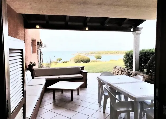 Marineledda Golfo Di Marinella Апарт-отель Гольфо-Аранчи