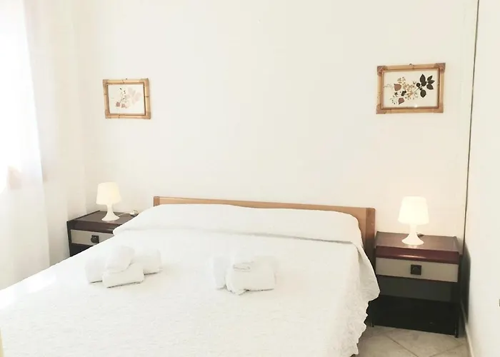 Апарт-отель Marineledda Golfo Di Marinella Гольфо-Аранчи