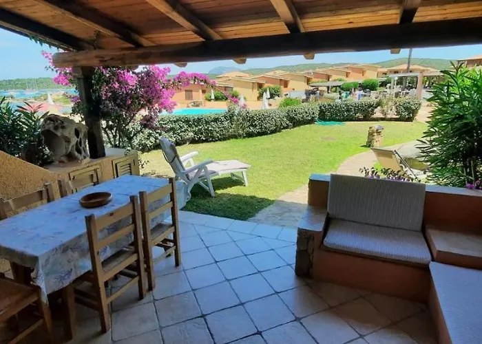 Апарт-отель Marineledda Golfo Di Marinella 3*