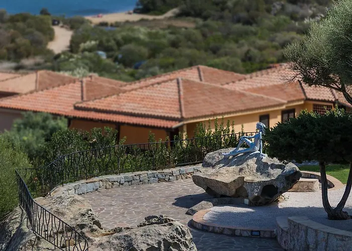 Marineledda Golfo Di Marinella Гольфо-Аранчи