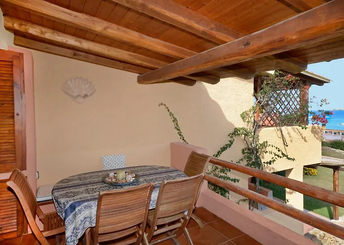 Marineledda Golfo Di Marinella Апарт-отель