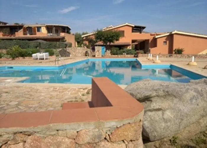 Apartmanhotel Marineledda Golfo Di Marinella Golfo Aranci